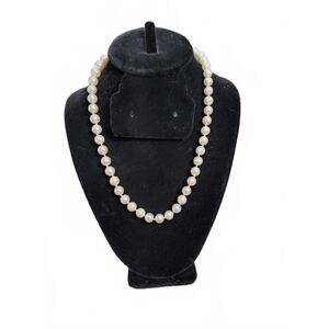 Elegant Freshwater Pearl Necklace